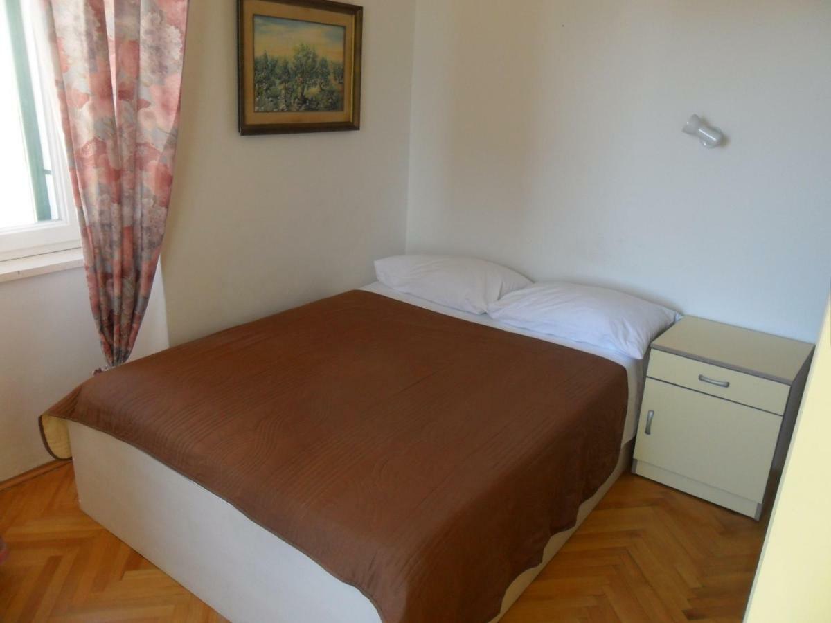Apartments Villa Dube Спліт Екстер'єр фото